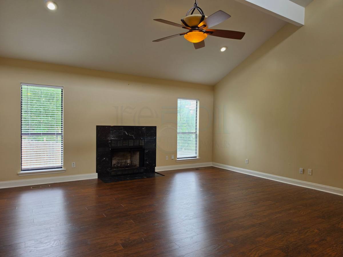 House for rent at 6 Woodlore Court, Little Rock, AR 72211