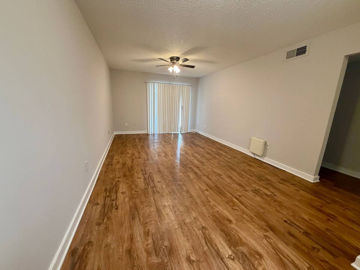 Apartment for rent at 3701 W Wyoming Ave, Tampa, FL 33611