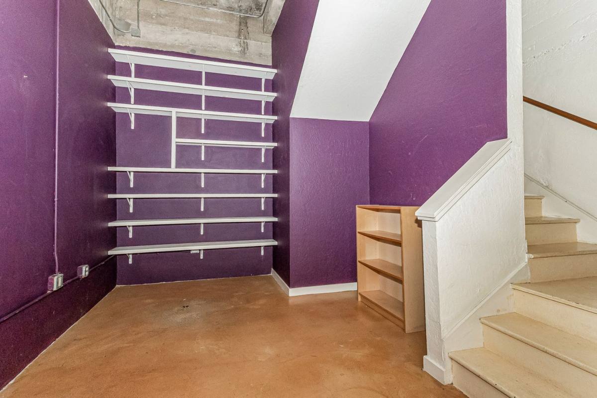 Condo for rent at 3240 Peralta St, Emeryville, CA 94608