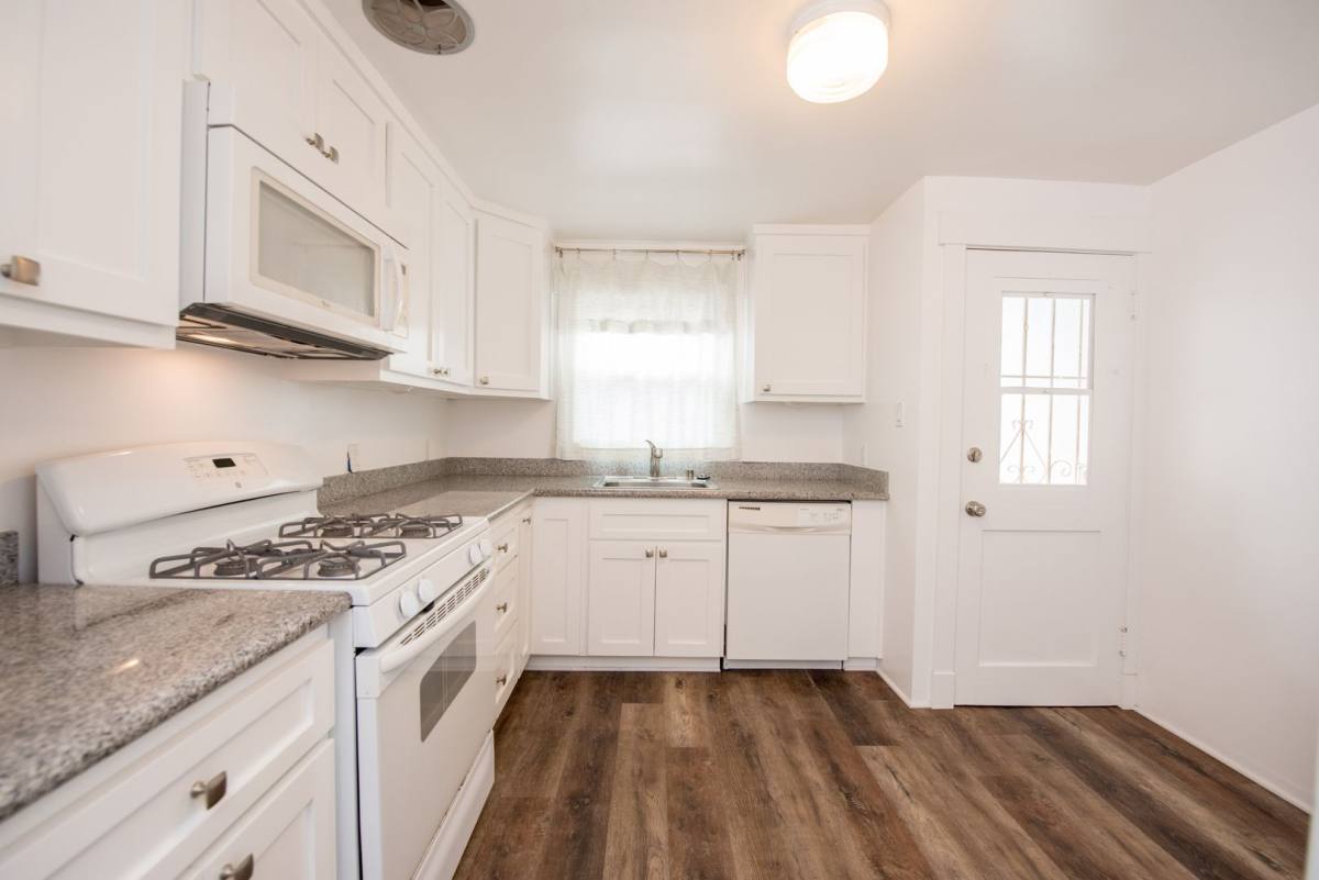 House for rent at 224 Frankfort Ave, Huntington Beach, CA 92648