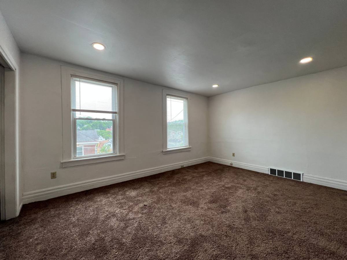 House for rent at 902 Gibson St, Pittsburgh, PA 15220