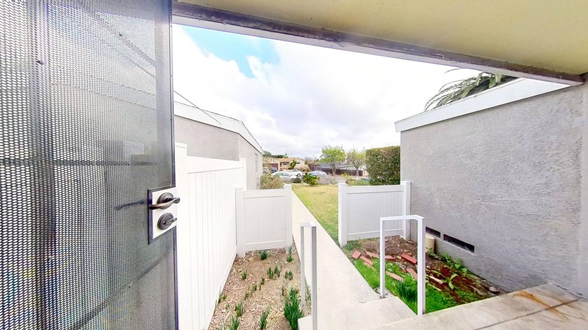 House for rent at 5310 Redding Rd, San Diego, CA 92115