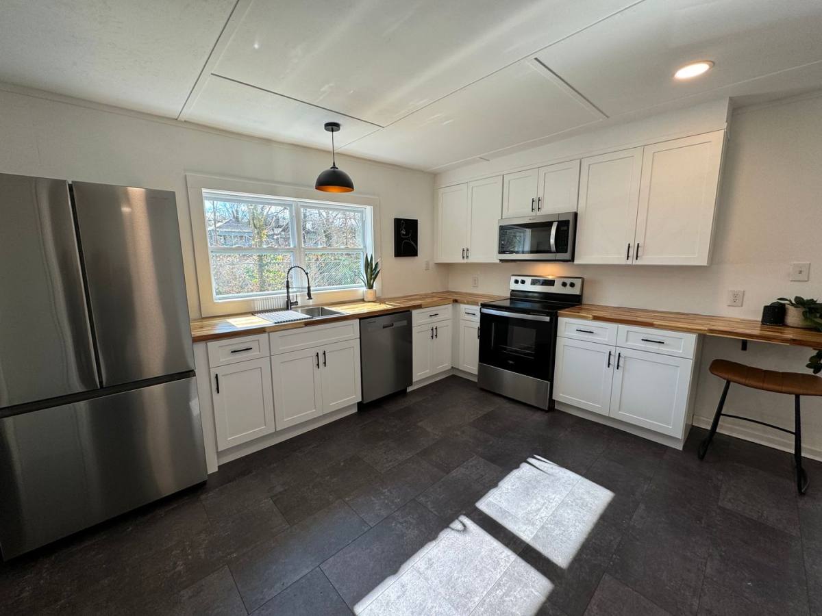 Apartment for rent at 818 Maple Ave, Rome, GA 30161