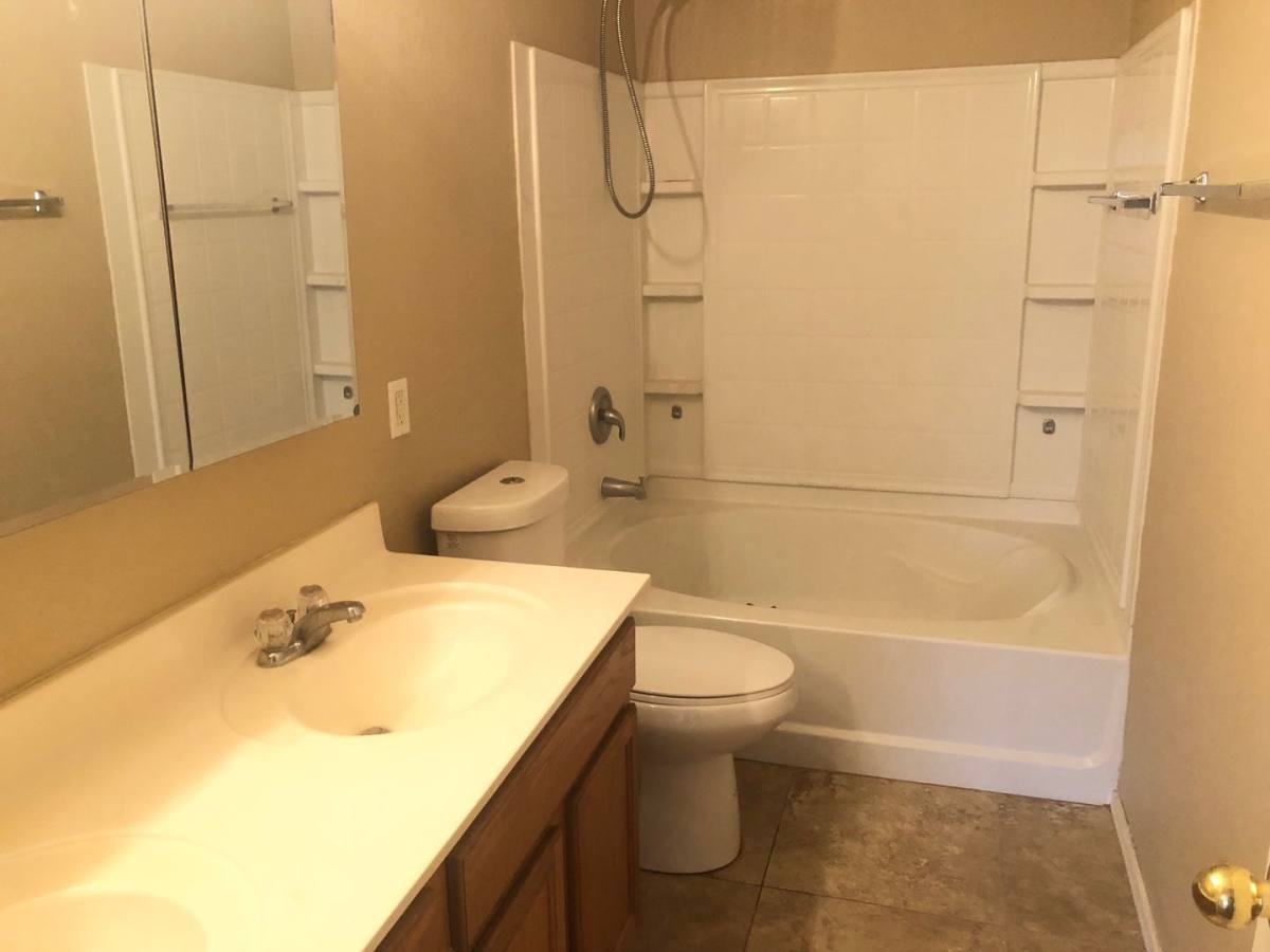 House for rent at 1790 E Silktassel Trail, San Tan Valley, AZ 85143