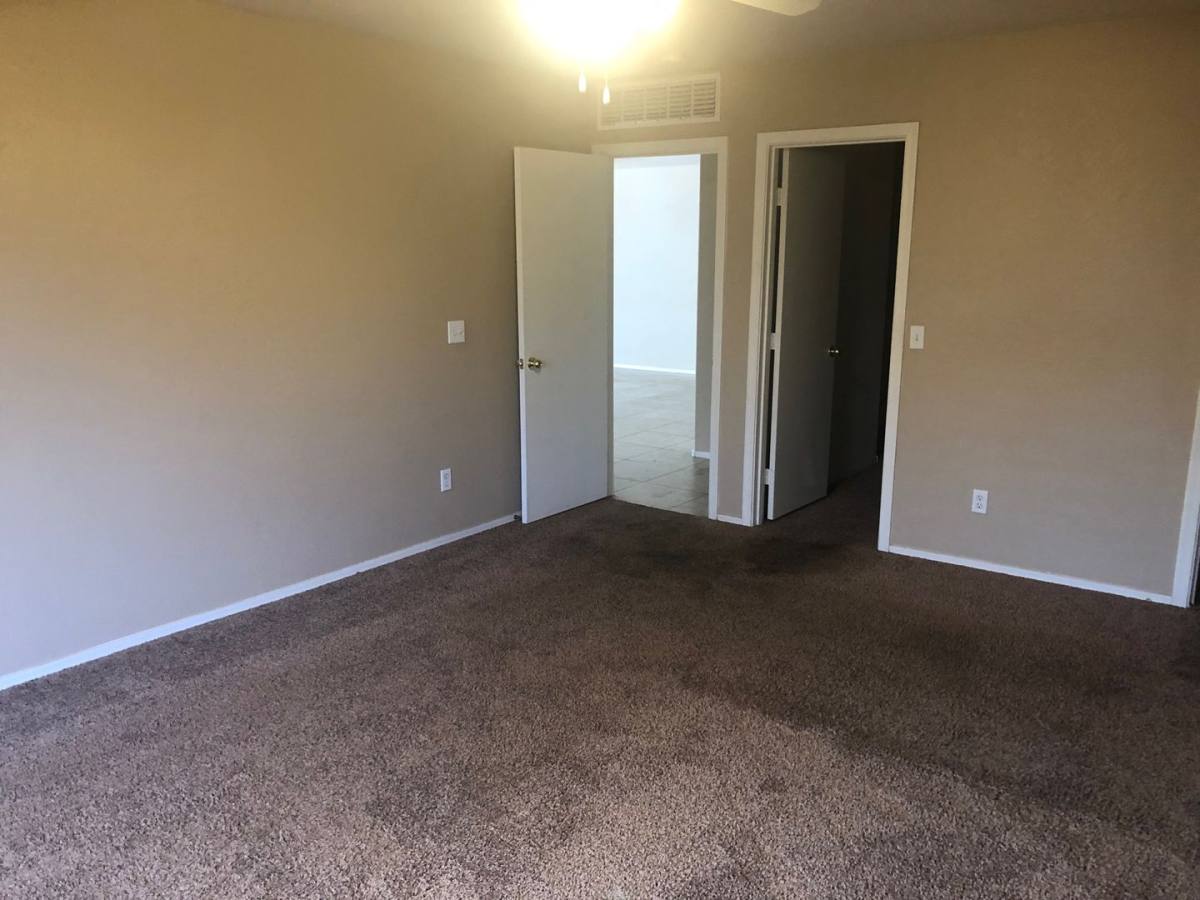 House for rent at 1790 E Silktassel Trail, San Tan Valley, AZ 85143