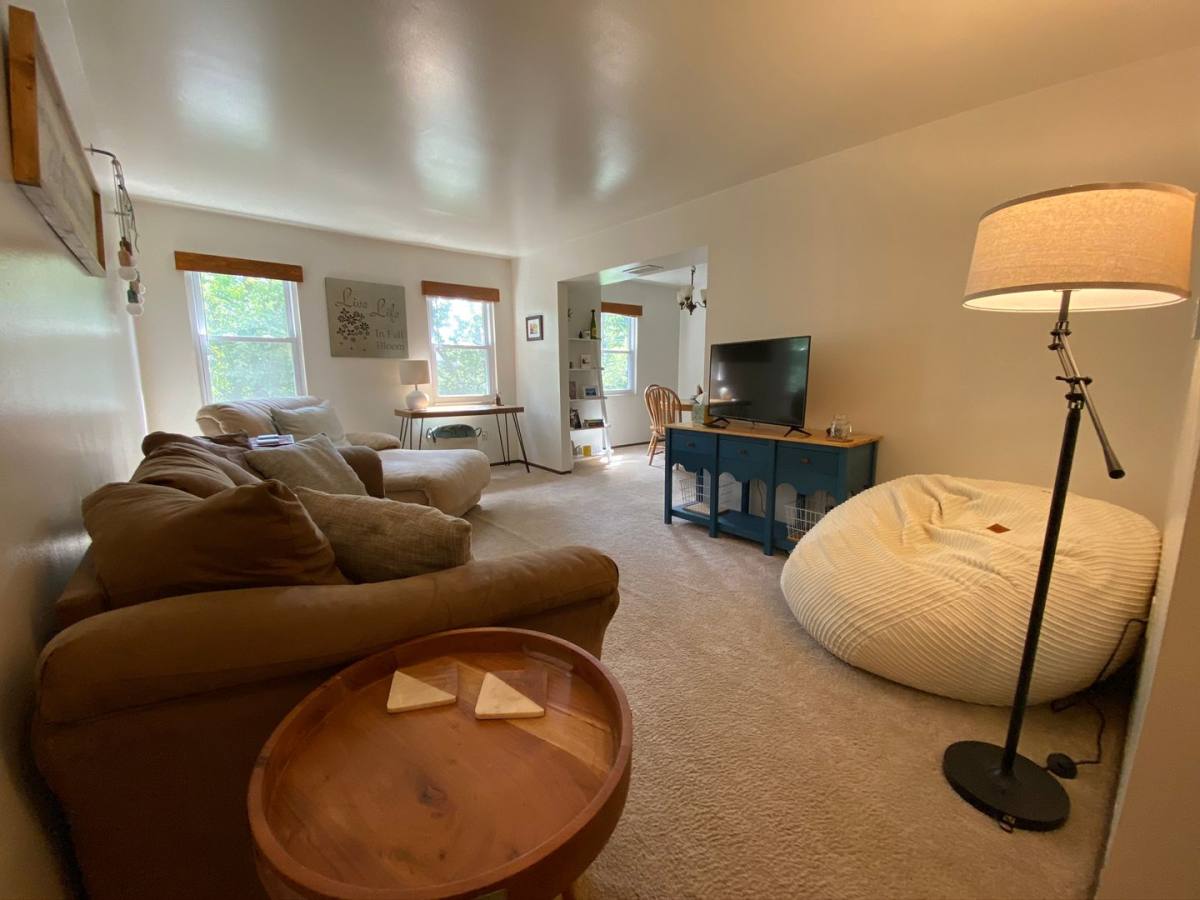 Apartment for rent at 604 Bellwood Dr, Pittsburgh, PA 15229