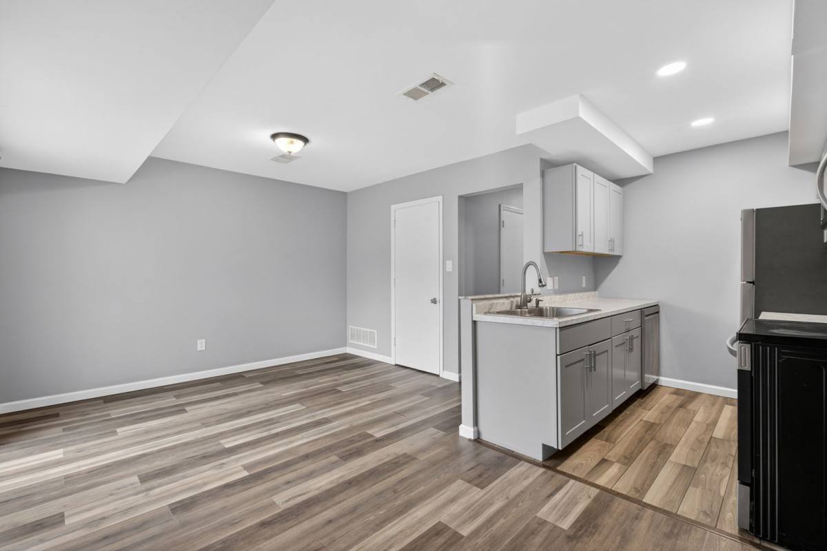 Townhouse for rent at 46 Village Dr, Dover, DE 19904