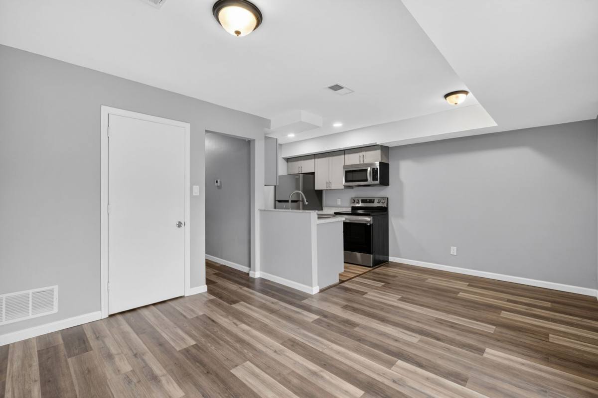 Townhouse for rent at 46 Village Dr, Dover, DE 19904