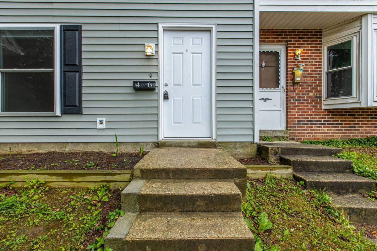 Townhouse for rent at 46 Village Dr, Dover, DE 19904