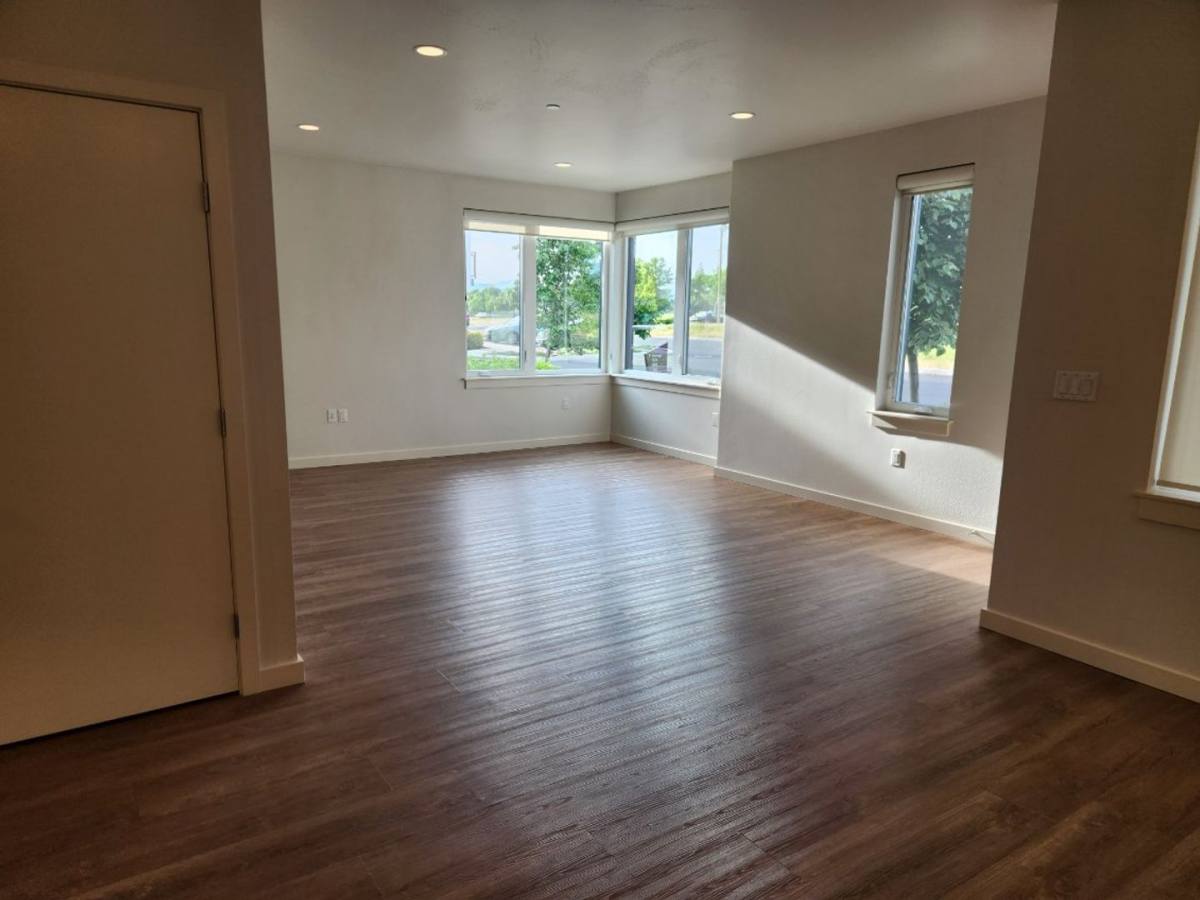 Apartment for rent at 1534 Myers Lane #103, Medford, OR 97501