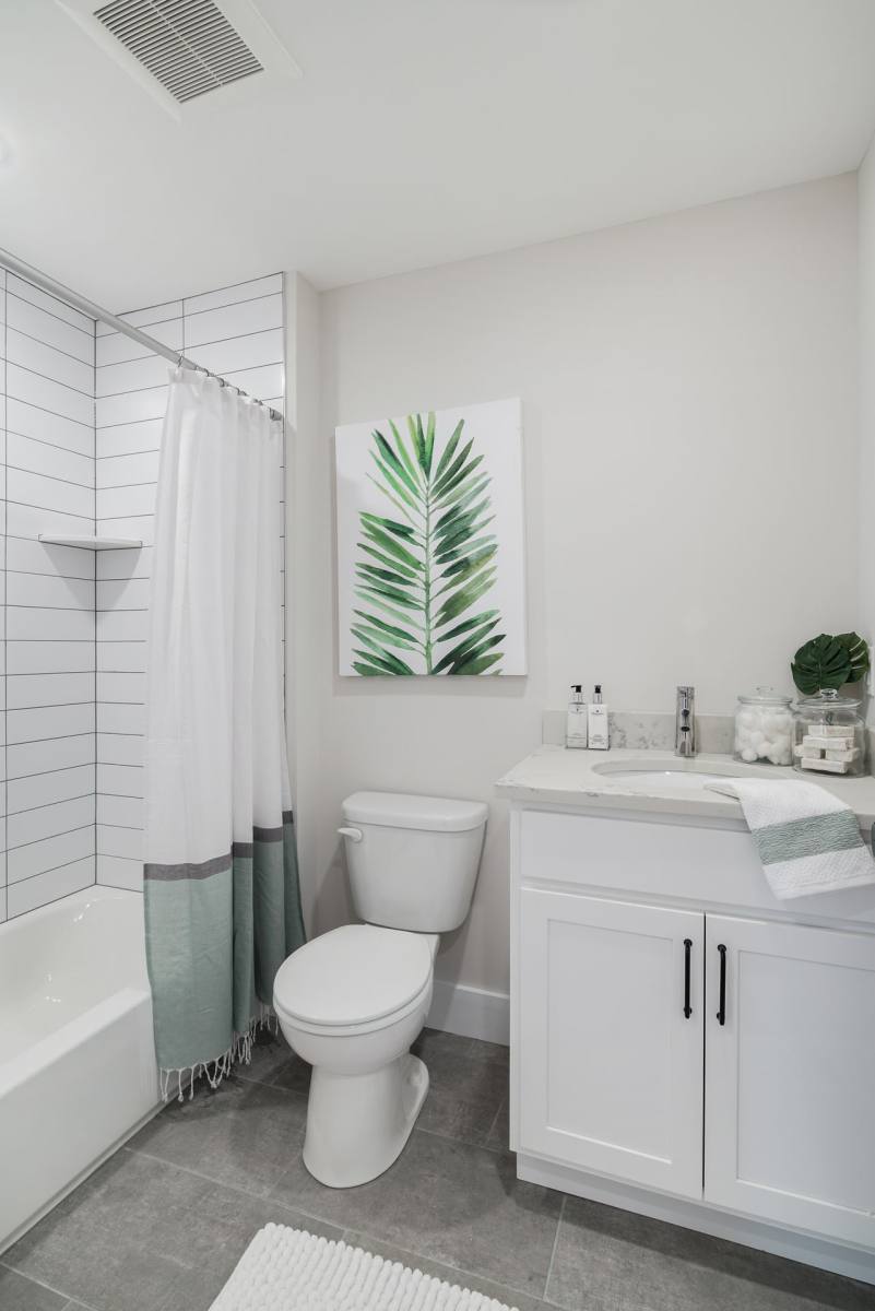 Apartment for rent at 140 Green Lane, Philadelphia, PA 19127