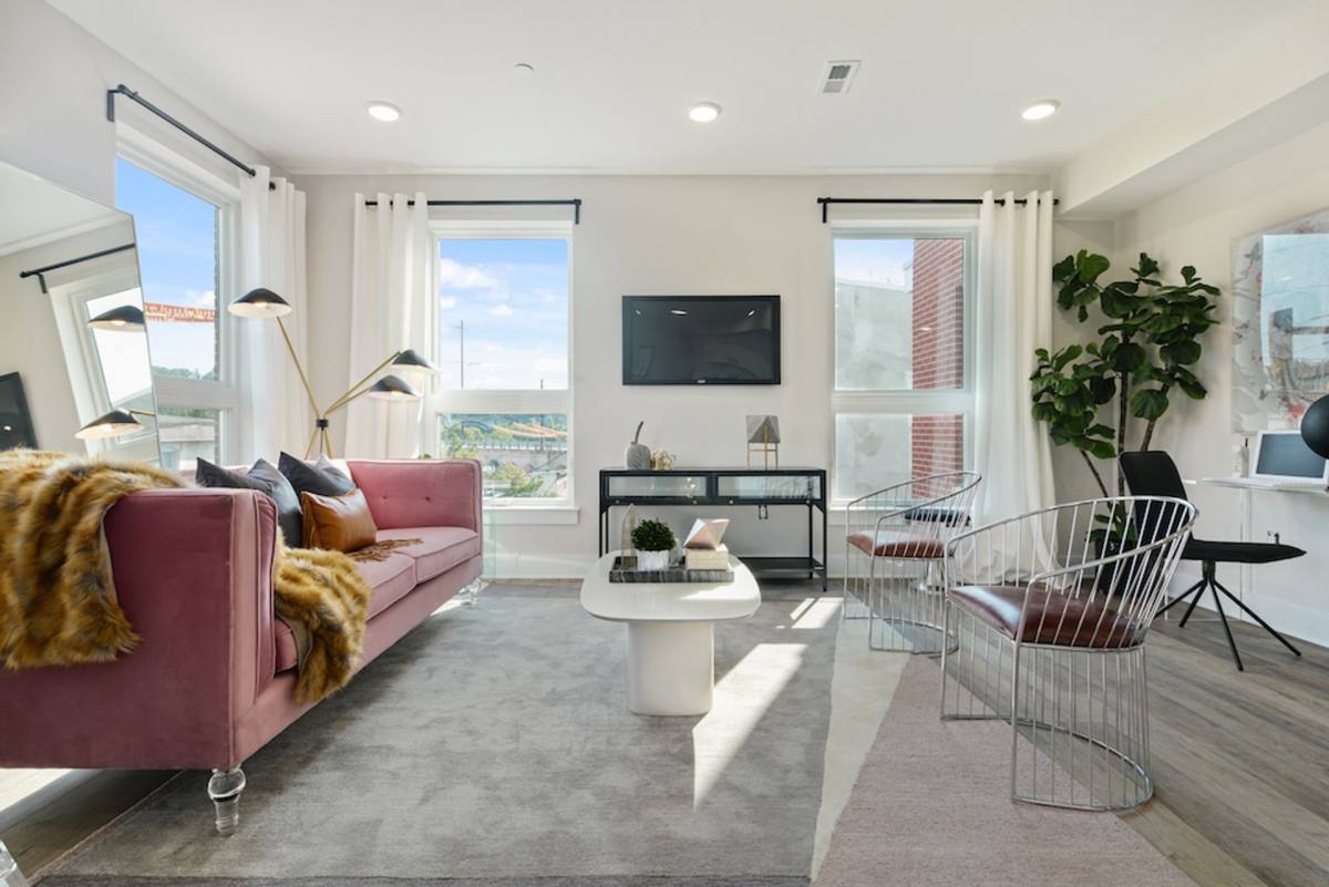 Apartment for rent at 140 Green Lane, Philadelphia, PA 19127