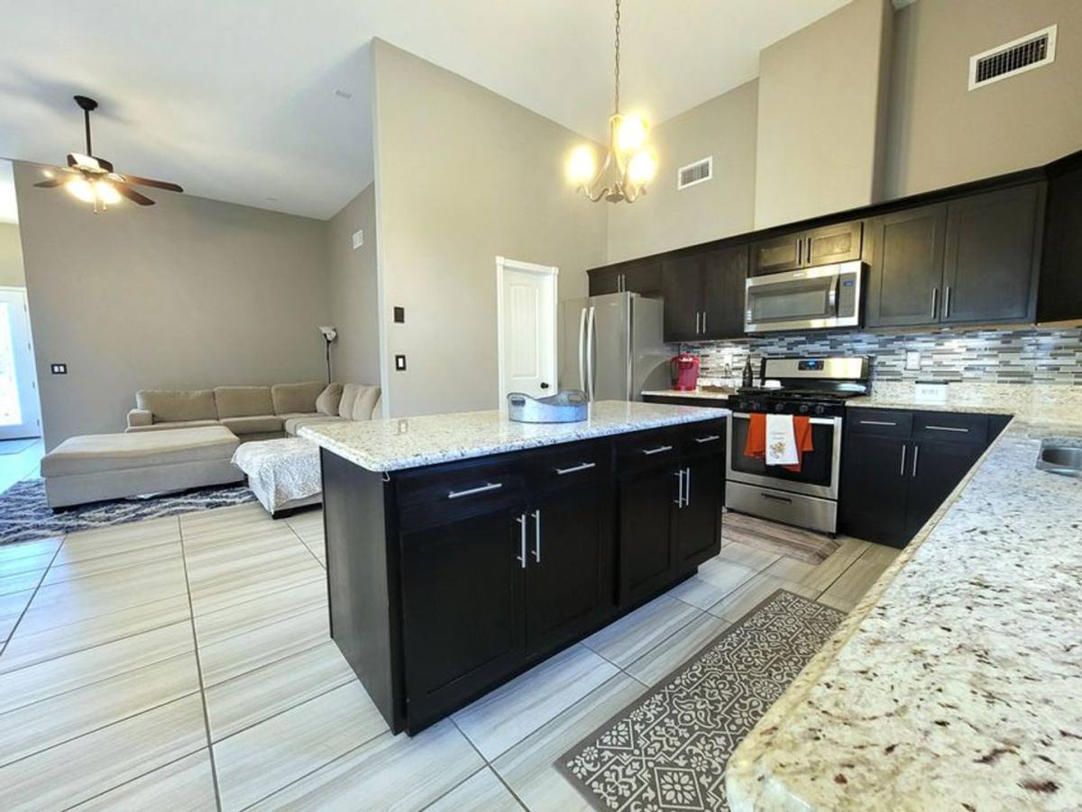 House for rent at 7852 Enchanted View, El Paso, TX 79911