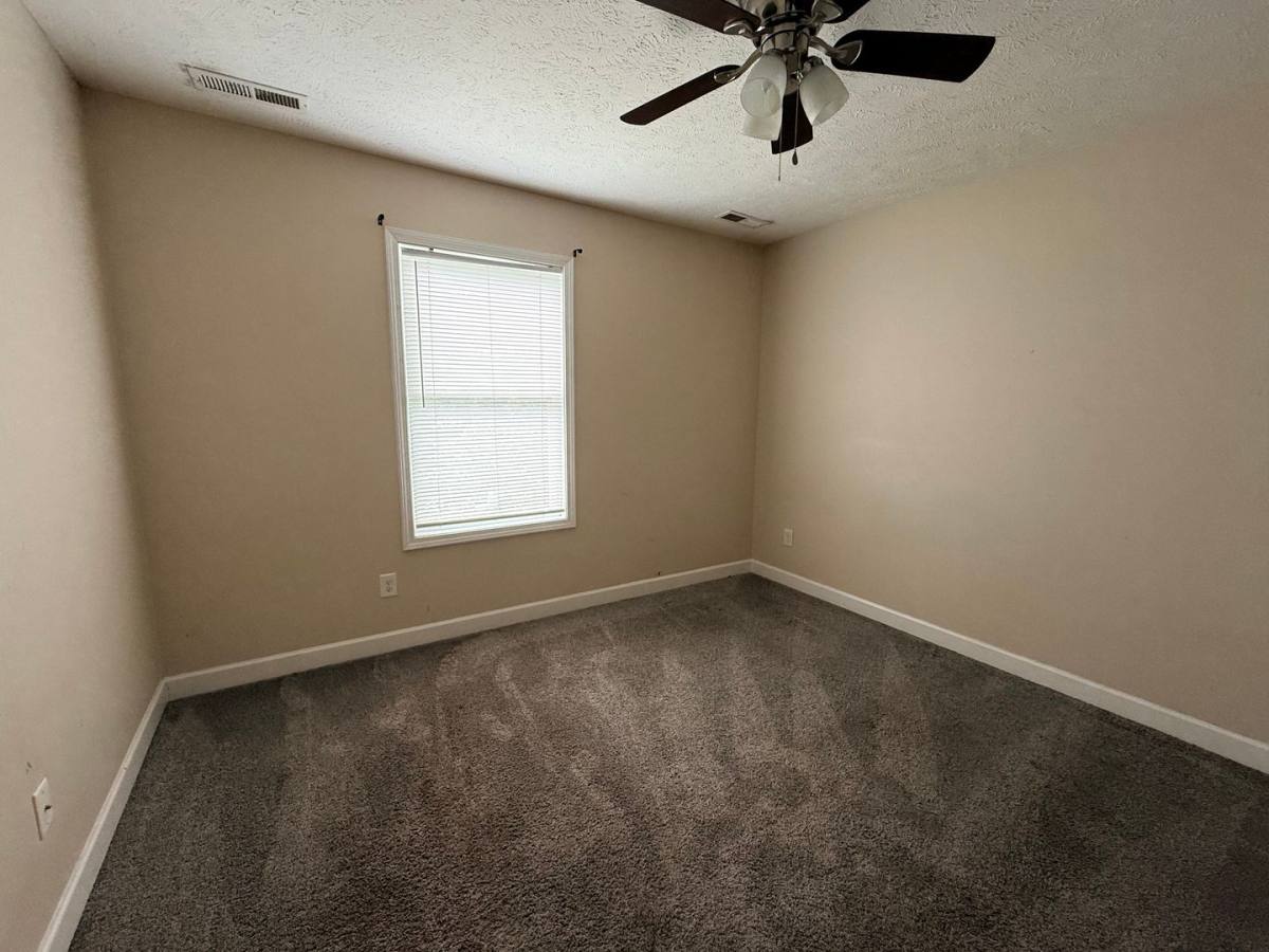 House for rent at 1307 Magnolia St, Bowling Green, KY 42103