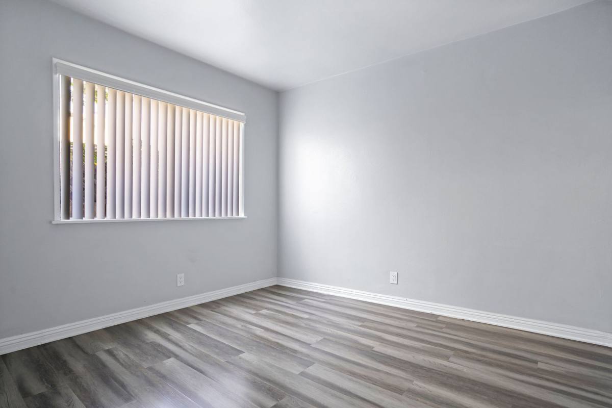 Apartment for rent at 14145-14149 Mulberry Dr, Whittier, CA 90605