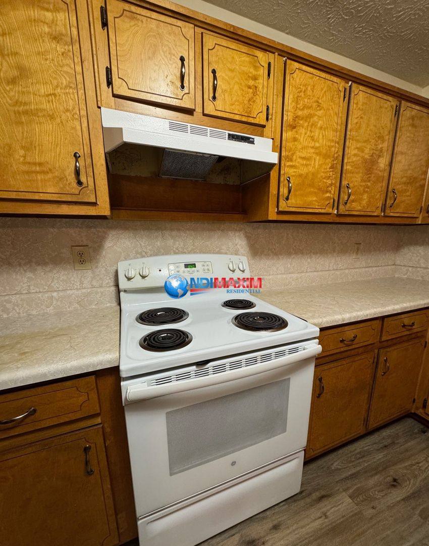 House for rent at 1563 Pine Glen Circle, Decatur, GA 30035