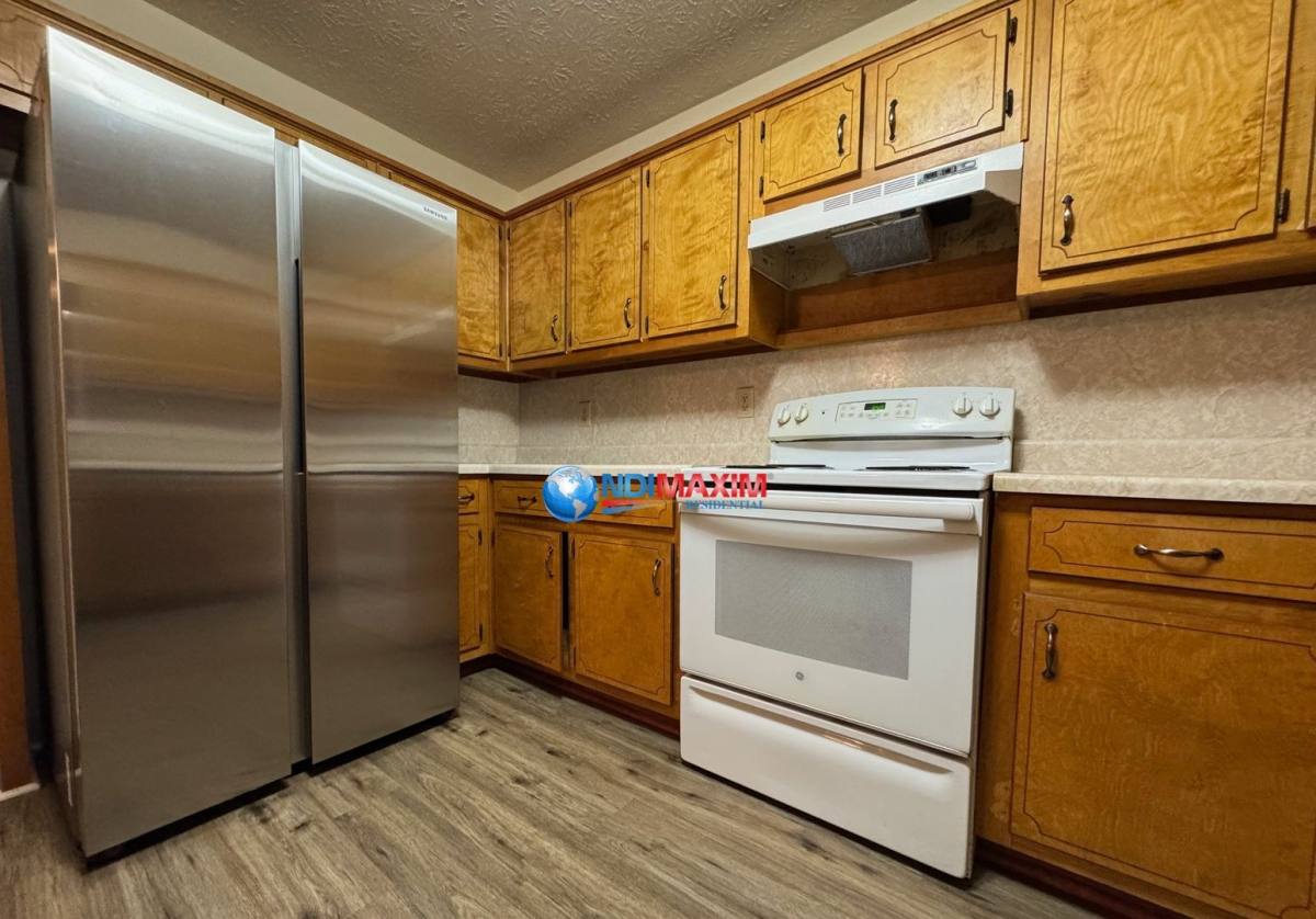 House for rent at 1563 Pine Glen Circle, Decatur, GA 30035