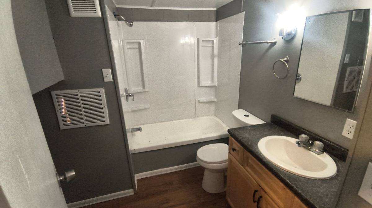 Apartment for rent at 570 Oak Ave, Eaton, CO 80615