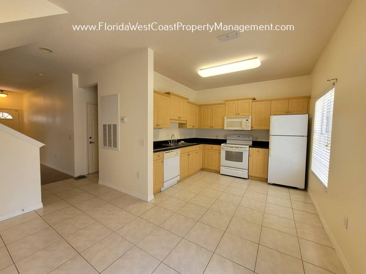 Condo for rent at 7654 Plantation Circle, Bradenton, FL 34201