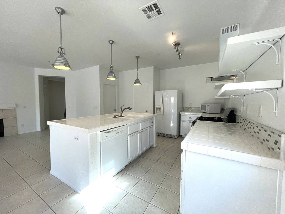 House for rent at 1267 Palmas Ridge, Palm Springs, CA 92262