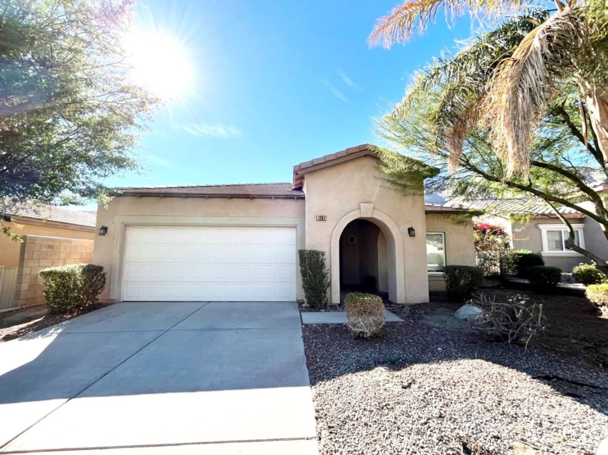 House for rent at 1267 Palmas Ridge, Palm Springs, CA 92262