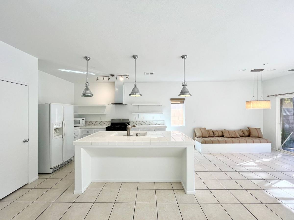 House for rent at 1267 Palmas Ridge, Palm Springs, CA 92262