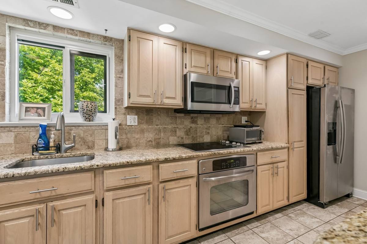 Condo for rent at 1740 Oakwood Terrace, Narberth, PA 19072