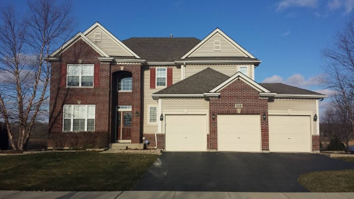 House for rent at 920 McDole Dr, Sugar Grove, IL 60554