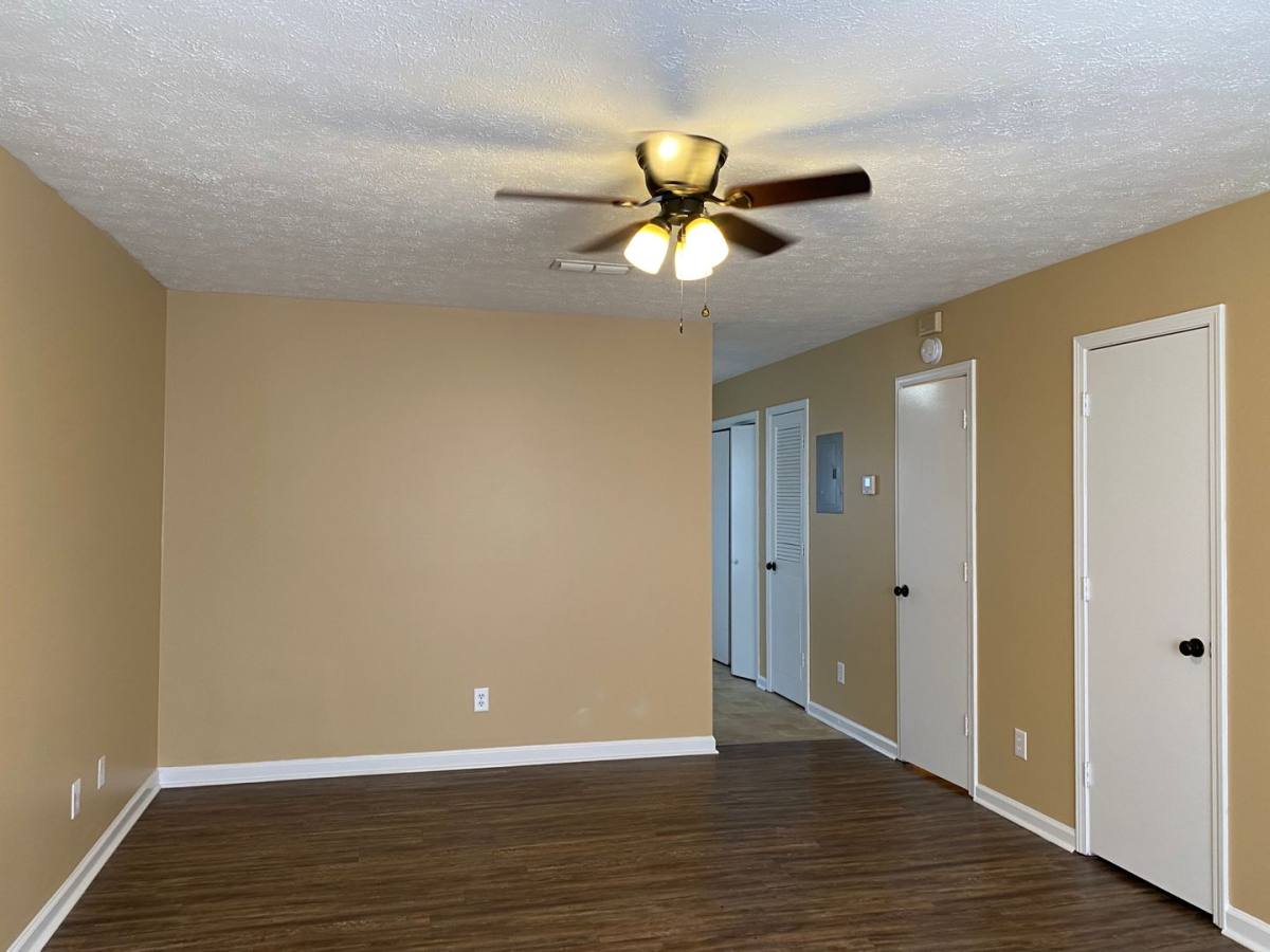 Apartment for rent at 3865 NE Dr, Clarksville, TN 37040