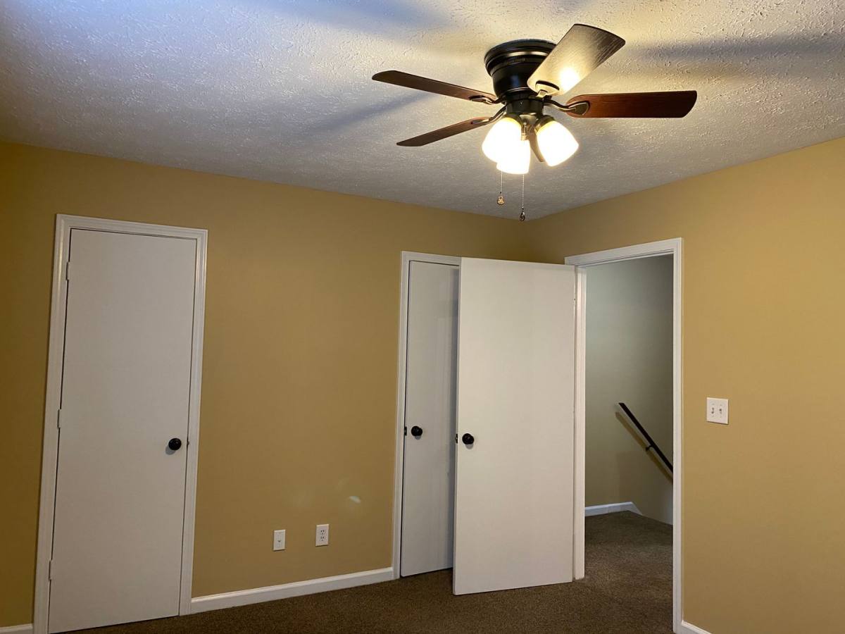 Apartment for rent at 3865 NE Dr, Clarksville, TN 37040