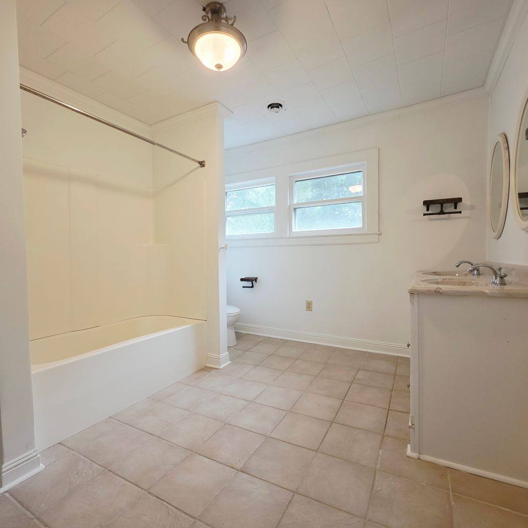 House for rent at 306 11th St, Spencer, NC 28159