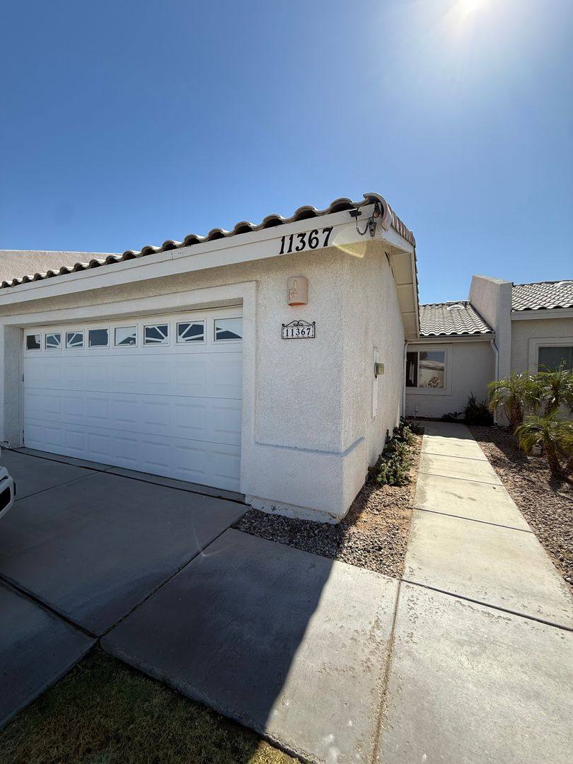 Townhouse for rent at 11367 S Kingman Ave, Yuma, AZ 85367