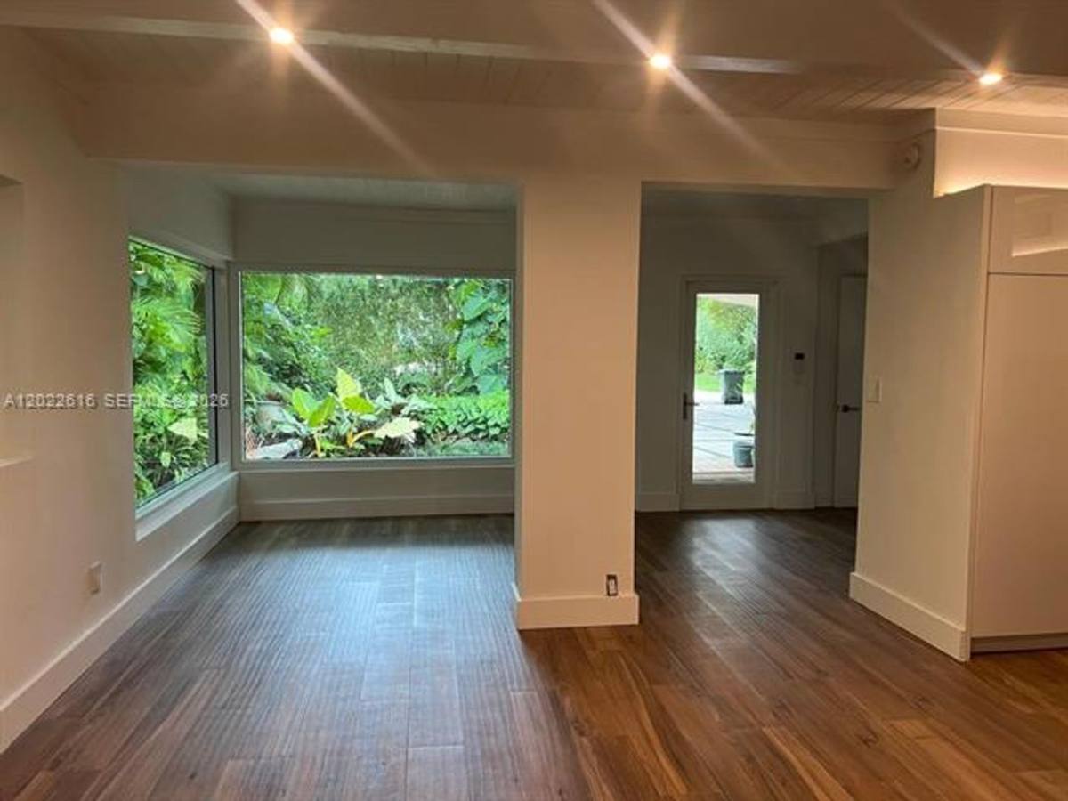 House for rent at 6851 SW 77th Terrace, Miami, FL 33143