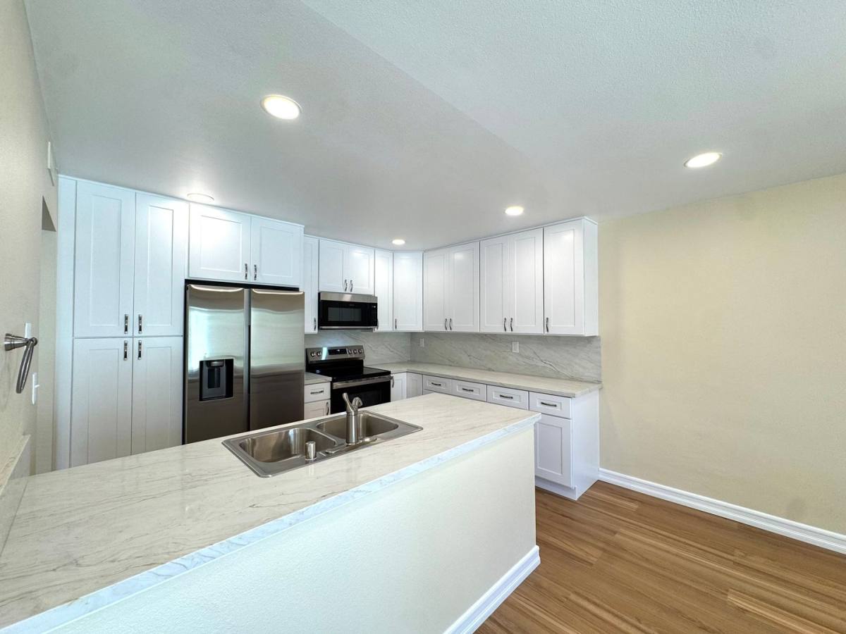 Townhouse for rent at 18229 Olympic Court, Fountain Valley, CA 92708