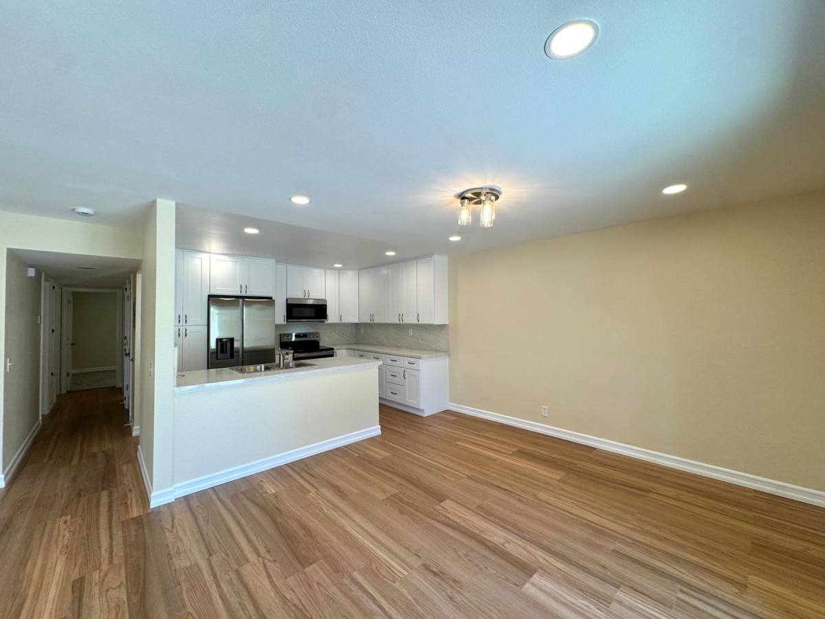 Townhouse for rent at 18229 Olympic Court, Fountain Valley, CA 92708