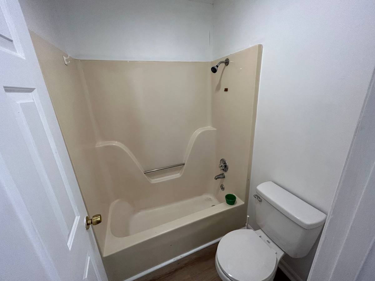 Apartment for rent at 922 Blankenship Rd, Martinsville, VA 24112
