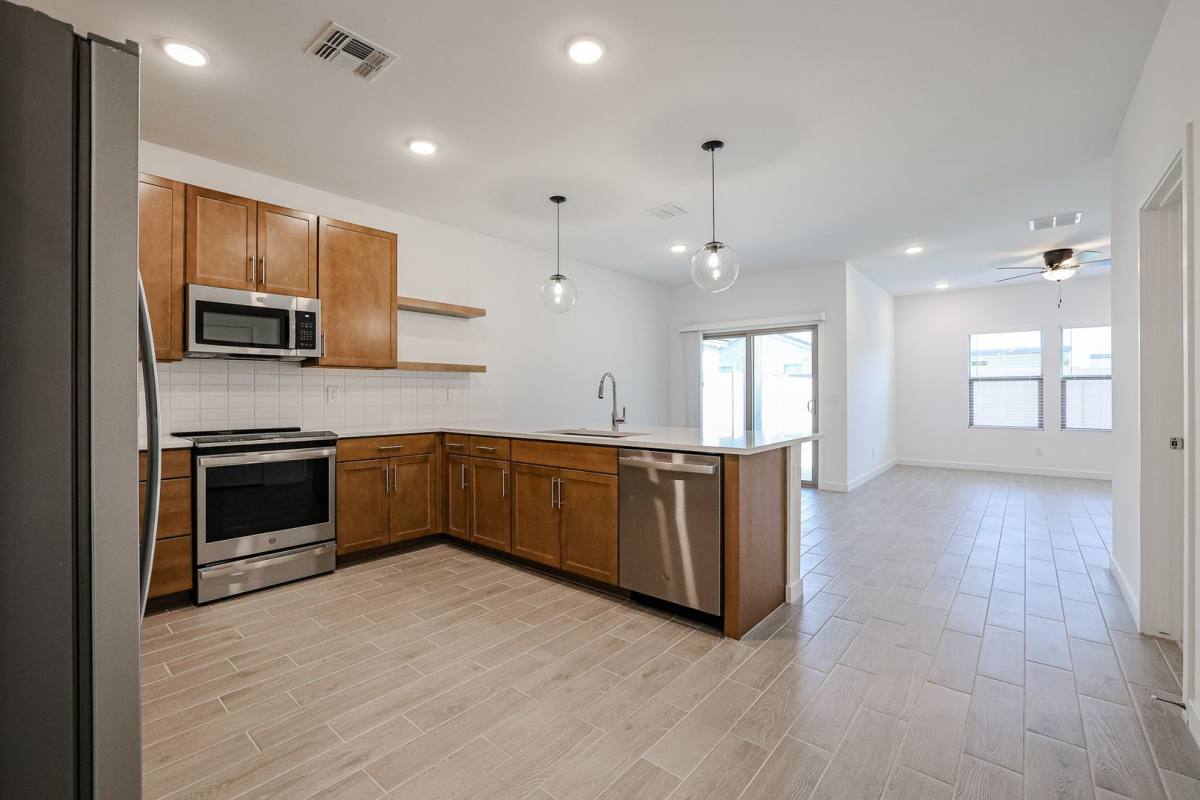 House for rent at 7861 N 80th Ave, Glendale, AZ 85303