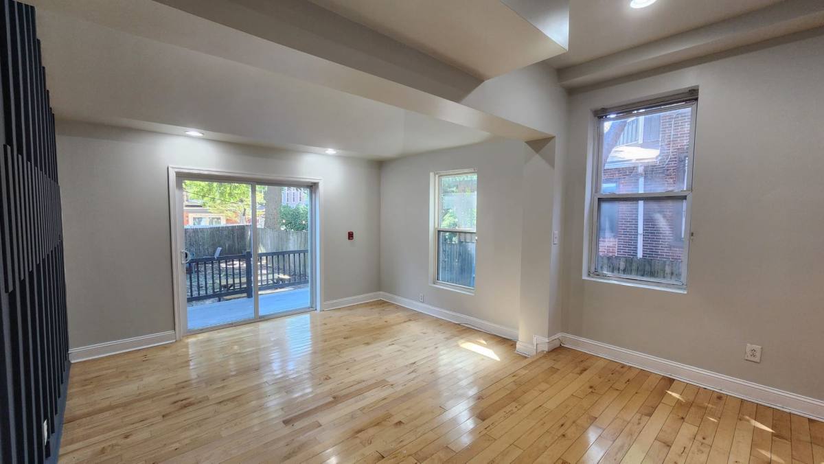 Apartment for rent at 715 N 6th St, Philadelphia, PA 19123