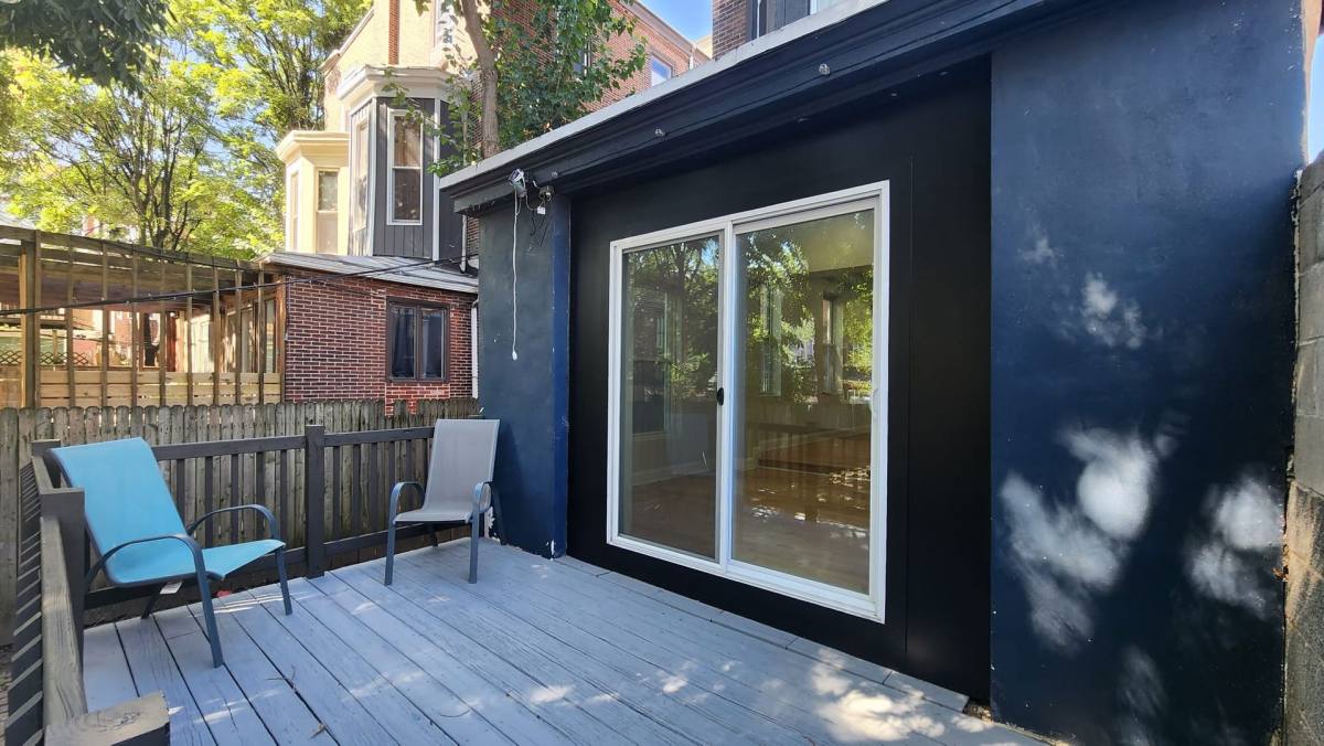 Apartment for rent at 715 N 6th St, Philadelphia, PA 19123