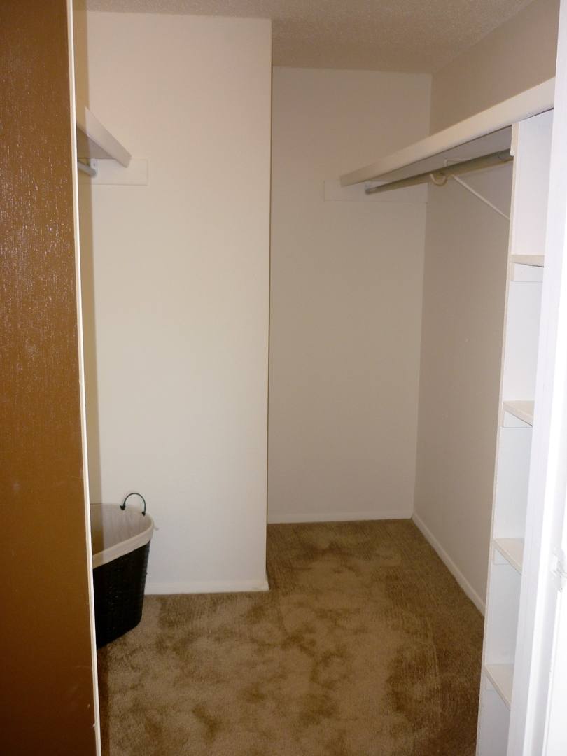 Apartment for rent at 11008 E Clear Skies Dr, Saint Louis, MO 63114