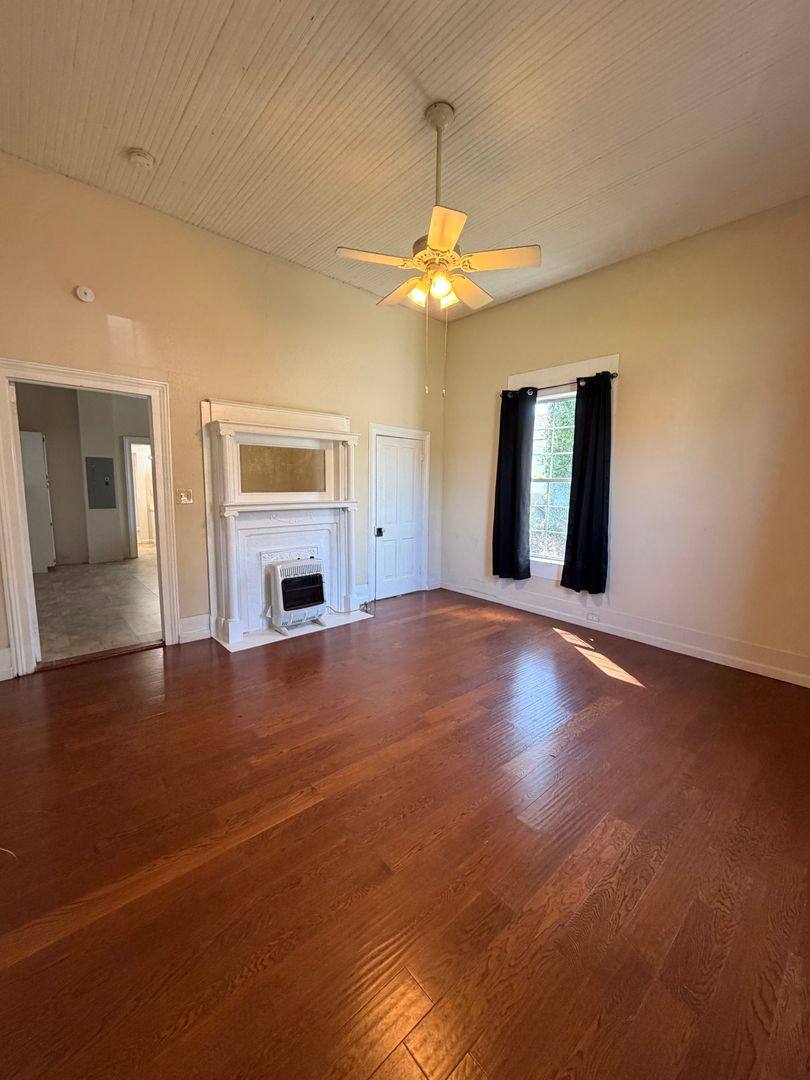 Apartment for rent at 1300 N Broad St, Rome, GA 30161