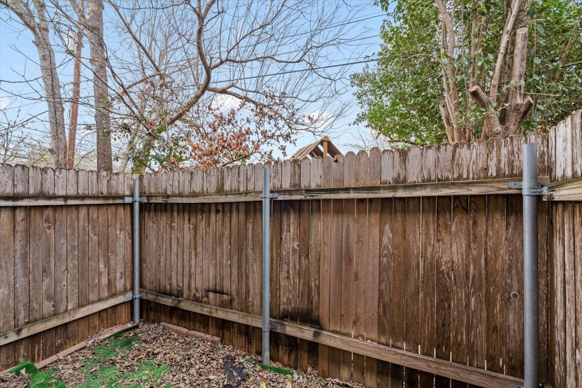 Townhouse for rent at 3415 Menchaca Rd, Austin, TX 78704