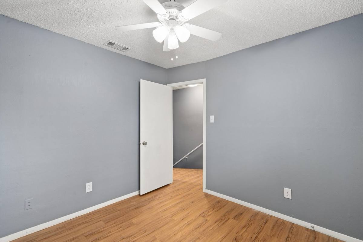 Townhouse for rent at 3415 Menchaca Rd, Austin, TX 78704