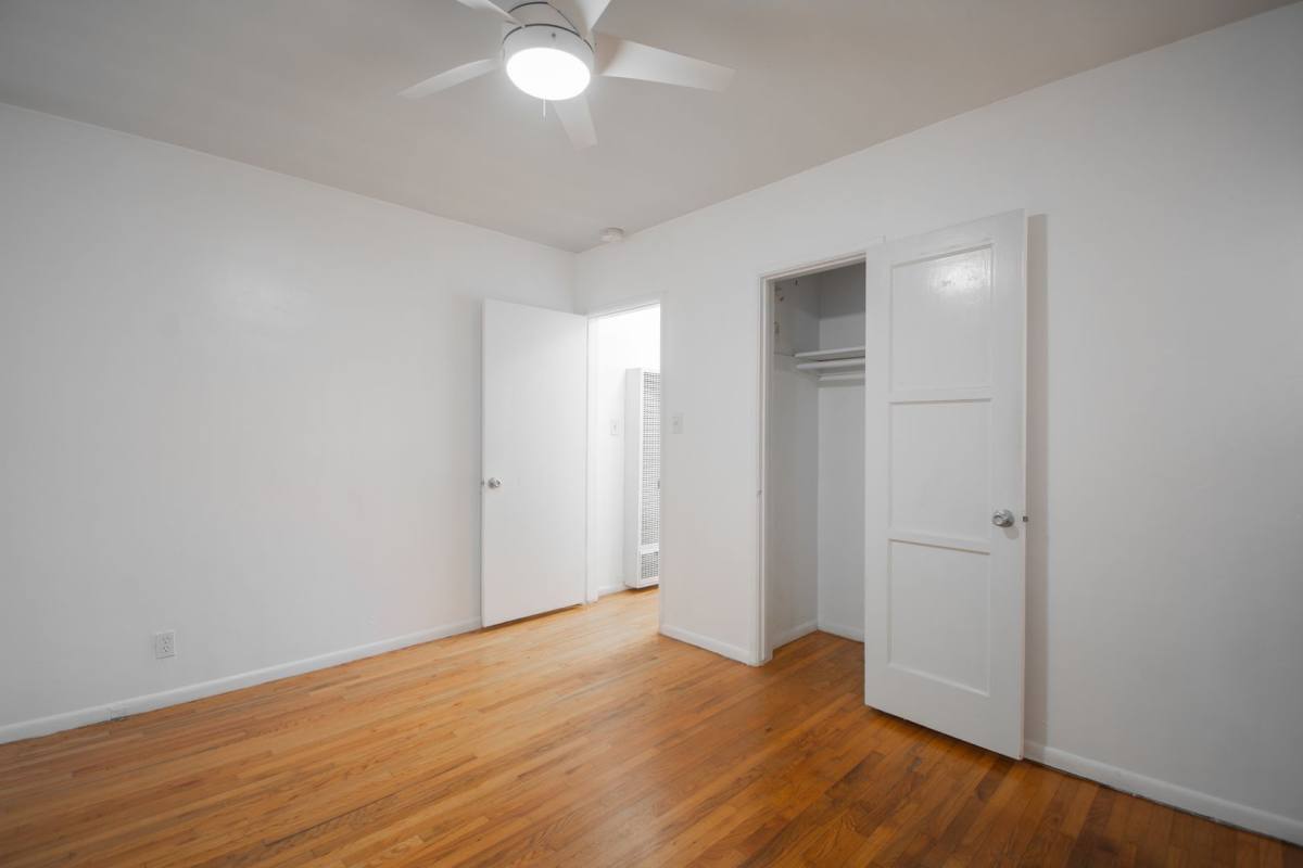 Apartment for rent at 1781 Washington Way, Venice, CA 90291