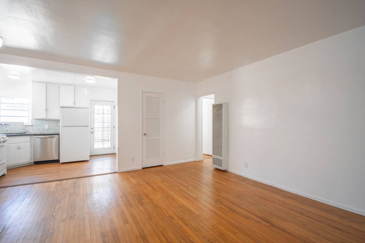 Apartment for rent at 1781 Washington Way, Venice, CA 90291