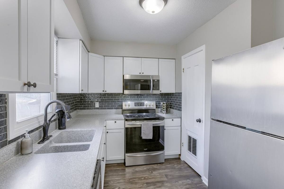 Apartment for rent at 135 E Sheridan St, Papillion, NE 68046