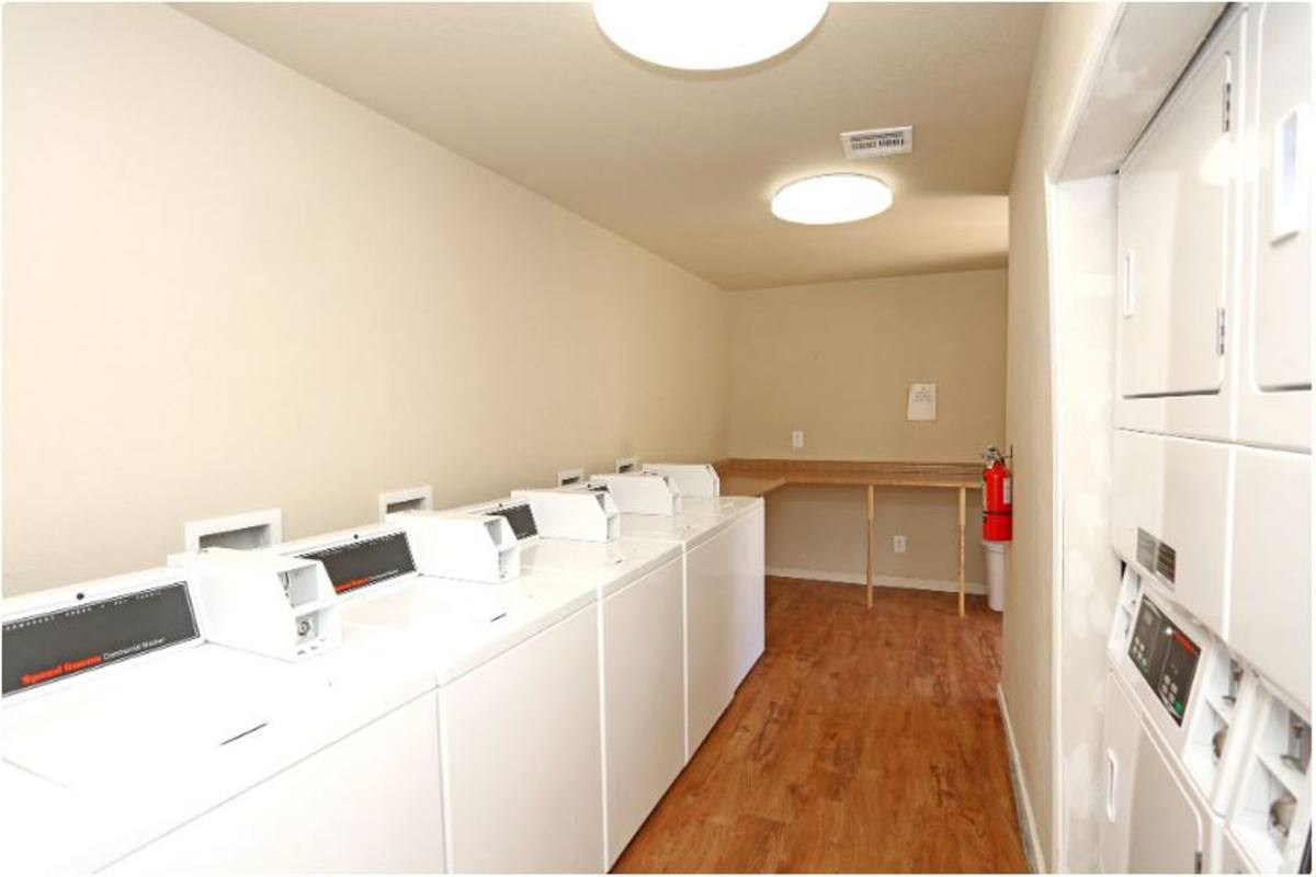 Apartment for rent at 2400 W Brooks St, Norman, OK 73069