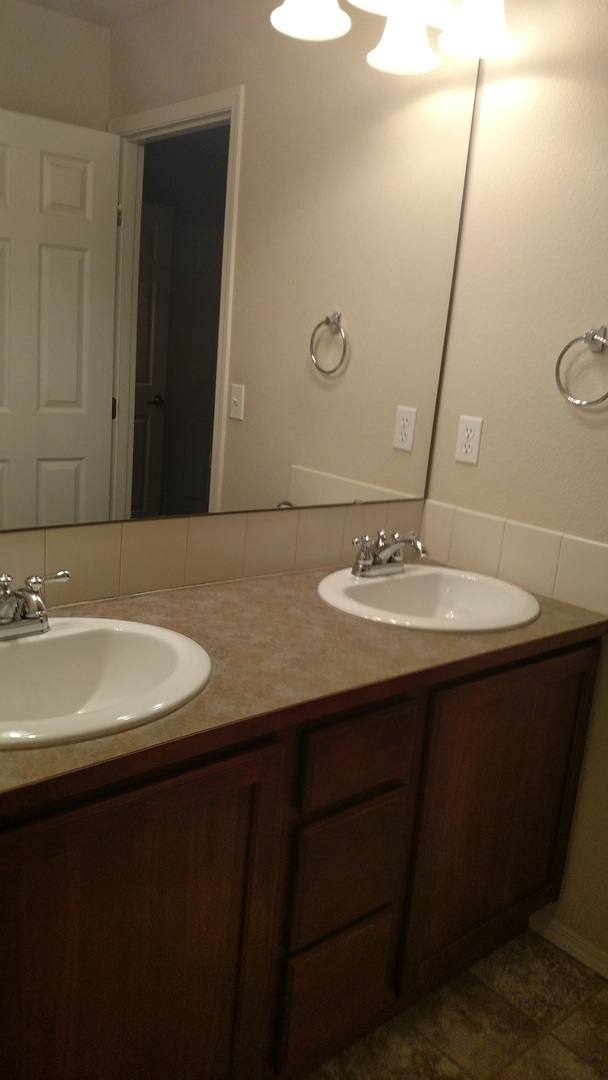Apartment for rent at 17814 75th Ave E, Puyallup, WA 98374