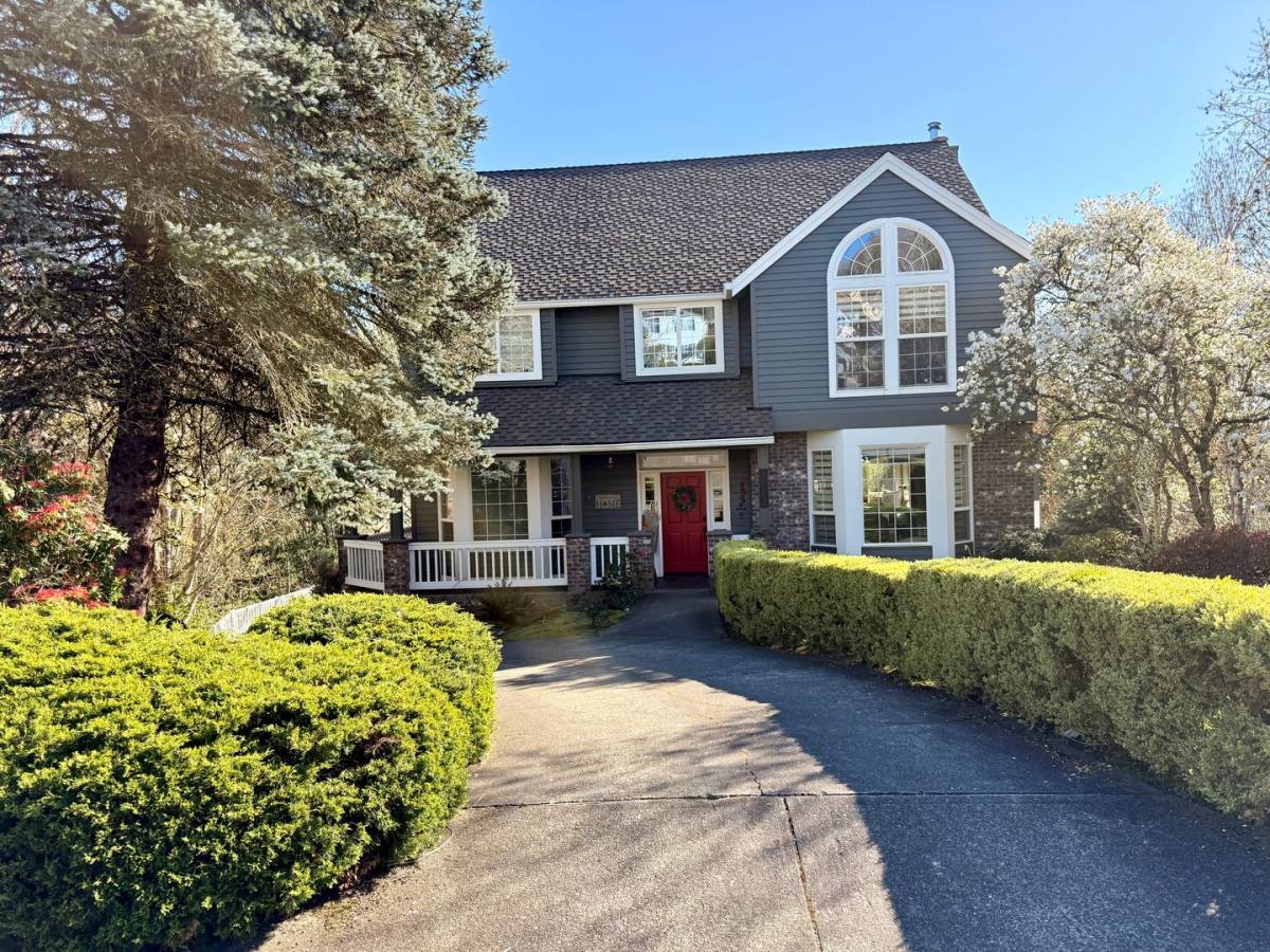 House for rent at 1922 NW New Hope Court, Portland, OR 97229
