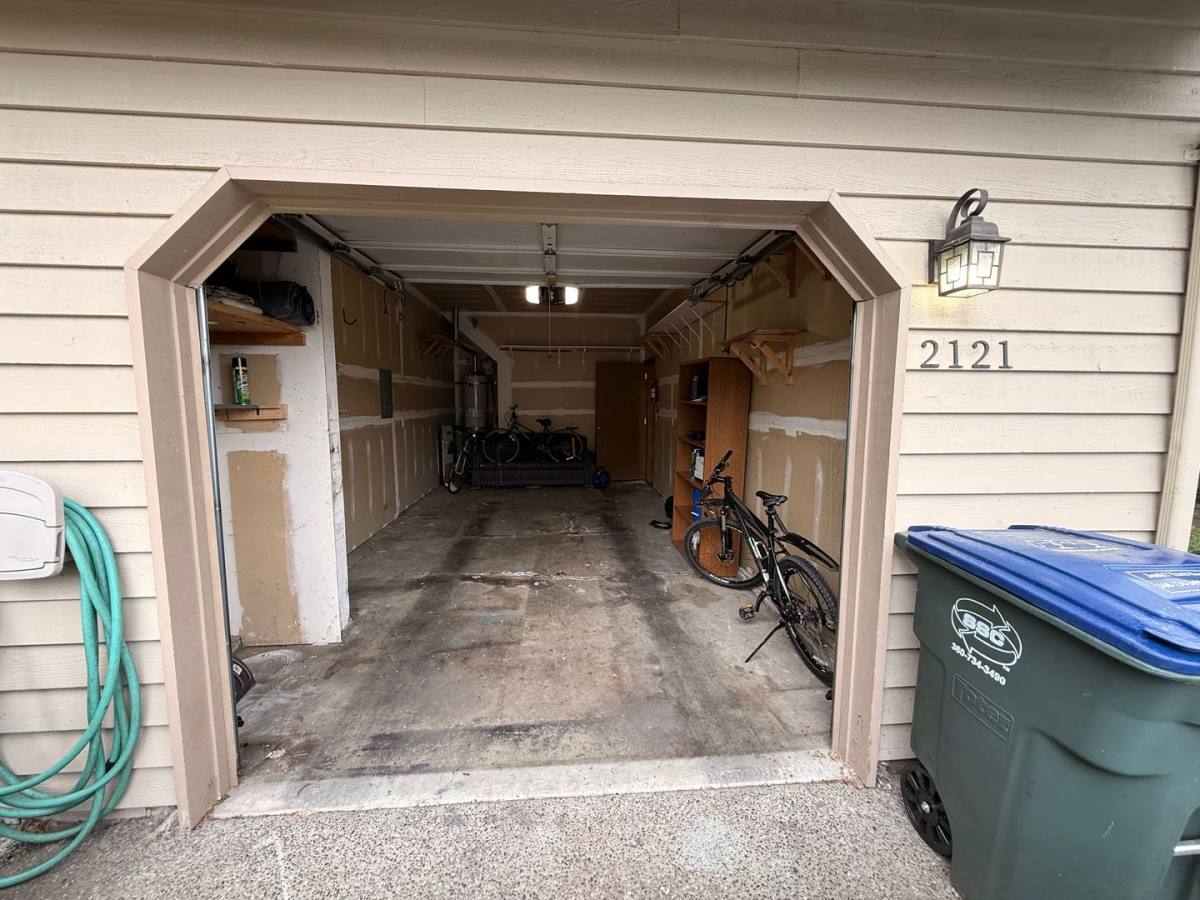 Apartment for rent at 2119 2121 Michigan St, Bellingham, WA 98229